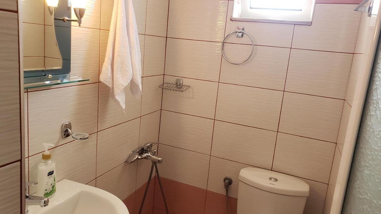 Guesthouse Shehu Ksamil Zewnętrze zdjęcie